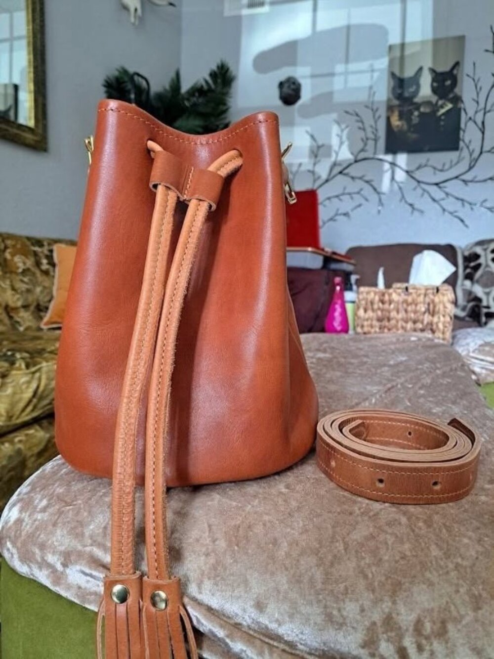 KMM Horween English Tan/Natural Dublin large bucket